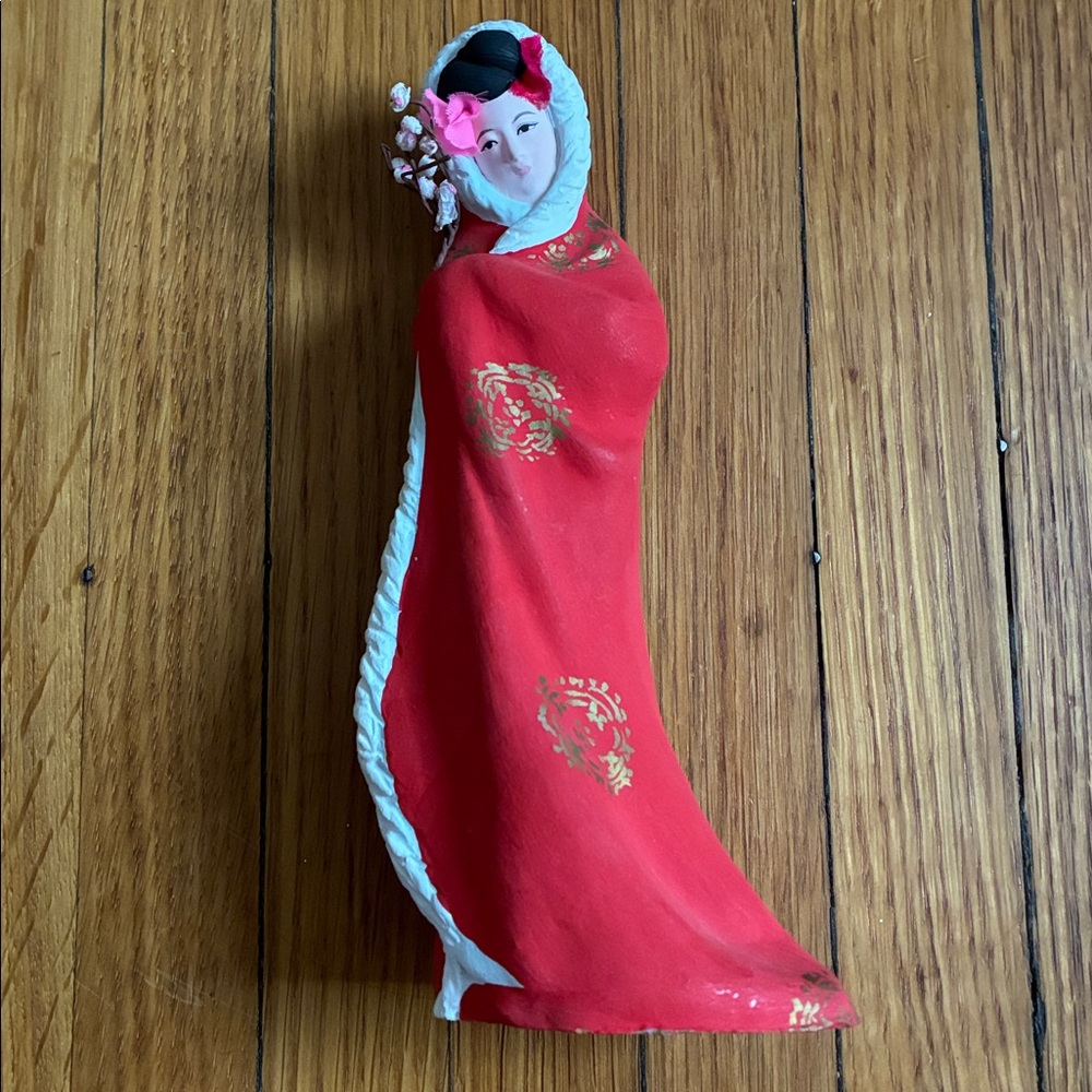 Japanese mid century mud clay doll figure woman